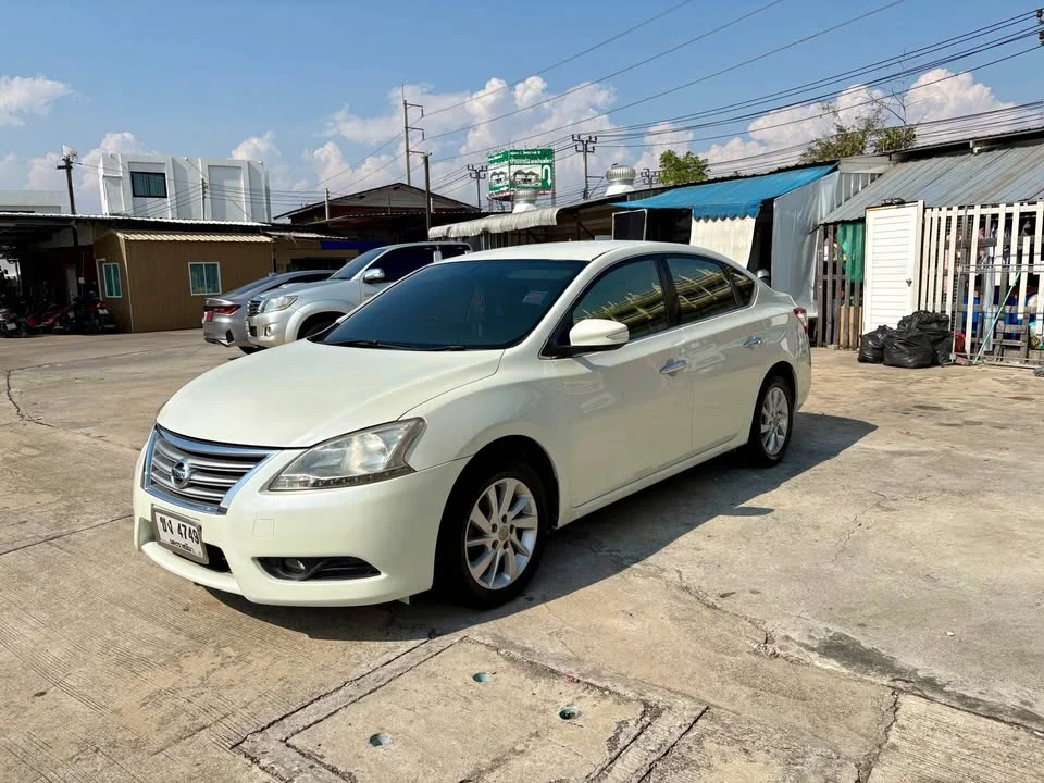 2013 Nissan Sylphy III (B17) 3