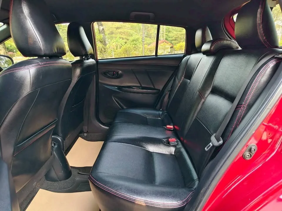 2015 Toyota Yaris III 3