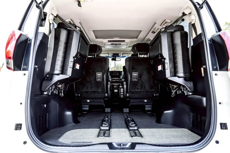 2015 Toyota Alphard, Vellfire III (AH30) 3