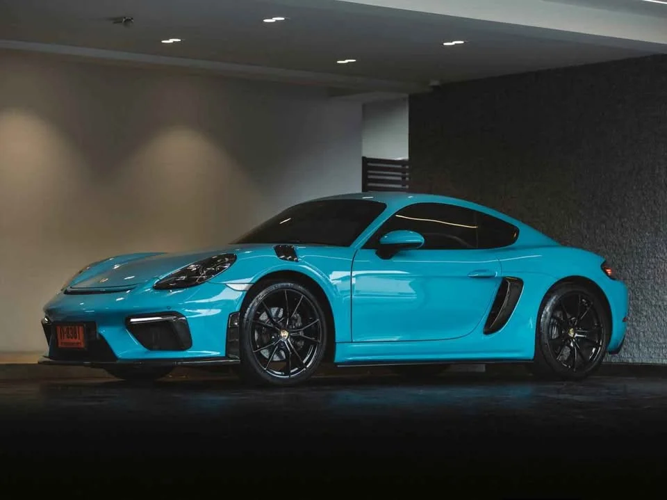 2017 Porsche 718 Boxster and Cayman IV 3
