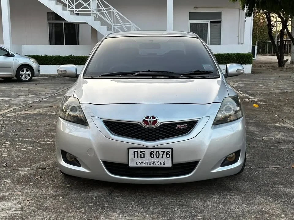 2011 Toyota Vios II 3