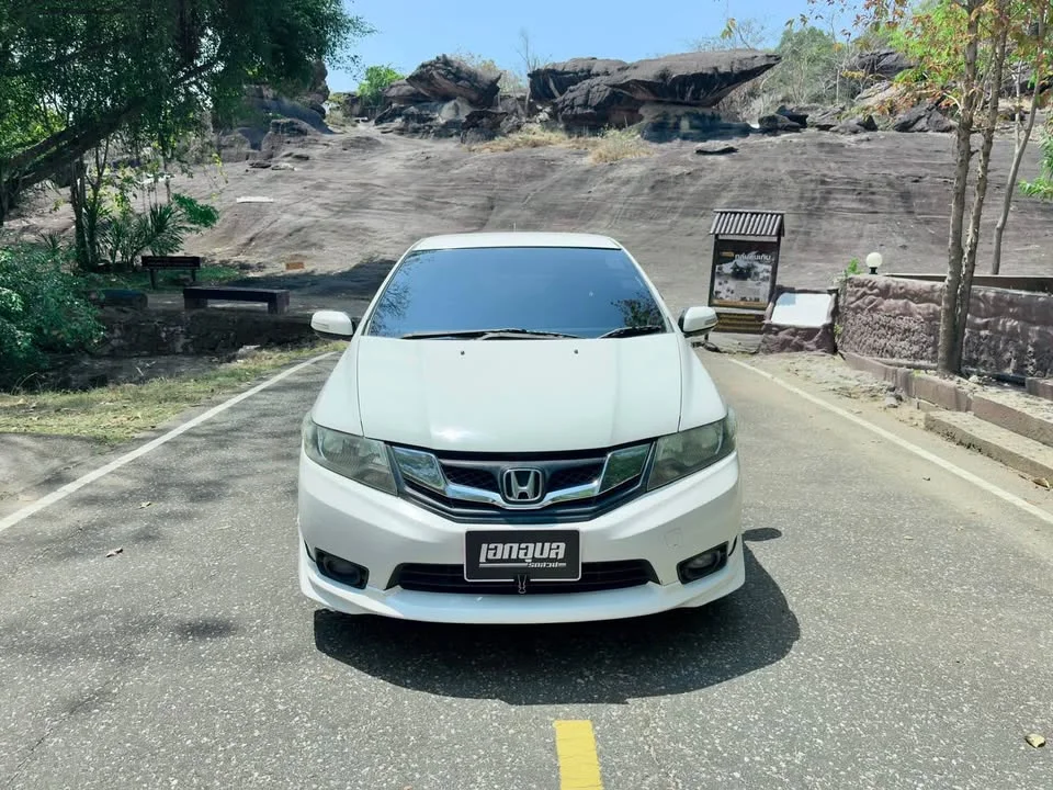 2012 Honda City V 3