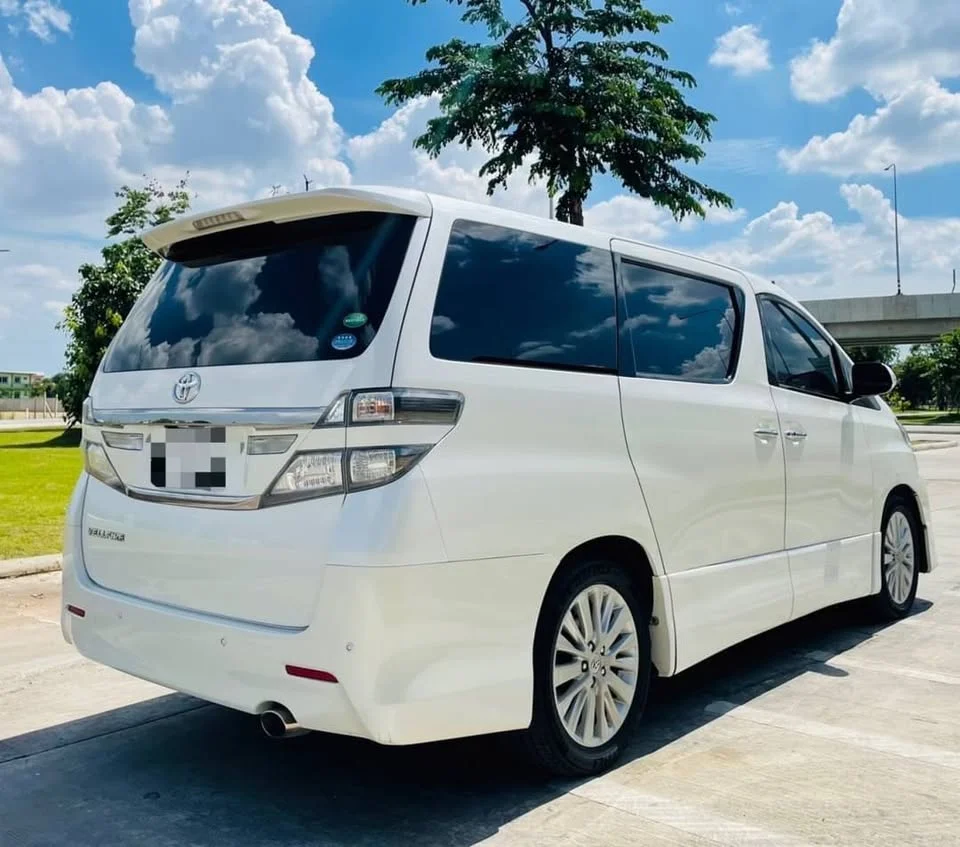 2013 Toyota Alphard, Vellfire II (AH20) 2