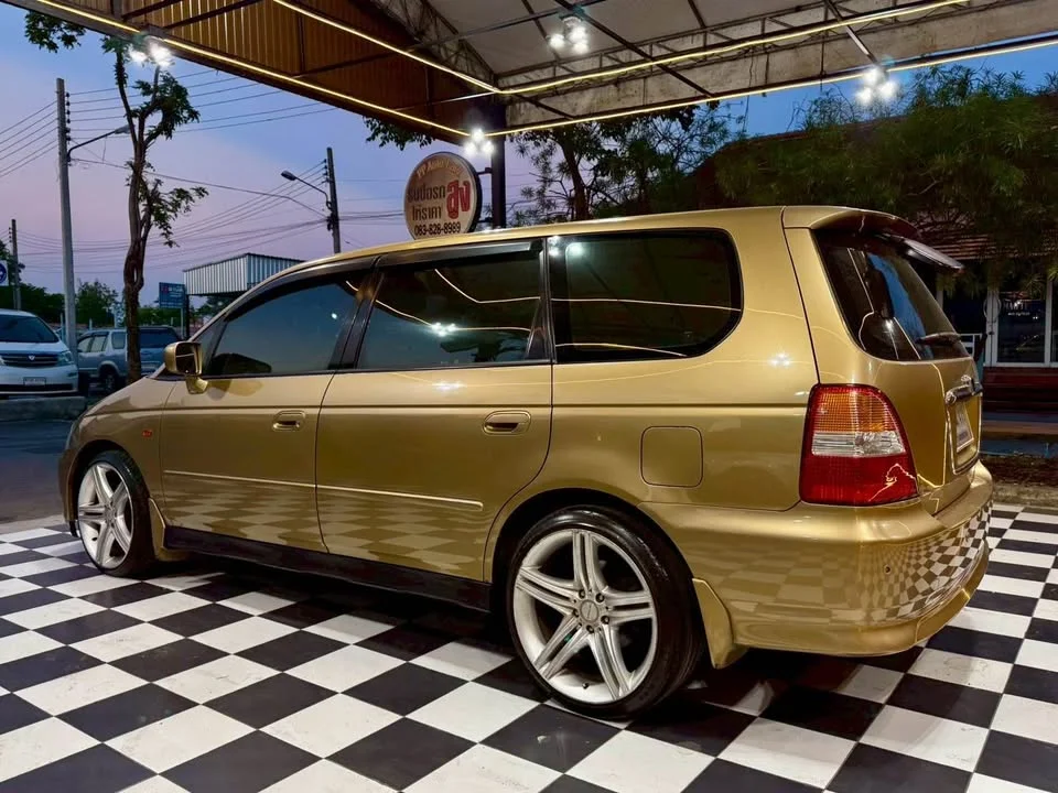 2001 Honda Odyssey II 2