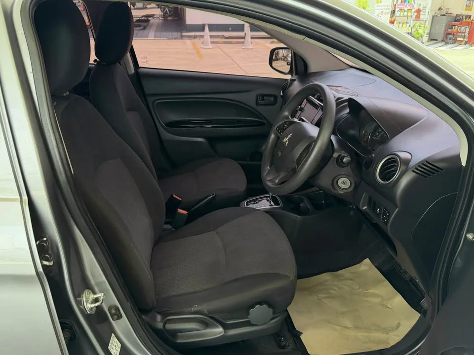 2018 Mitsubishi Mirage VI 2
