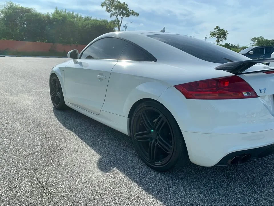 2010 Audi TT Mk2 3