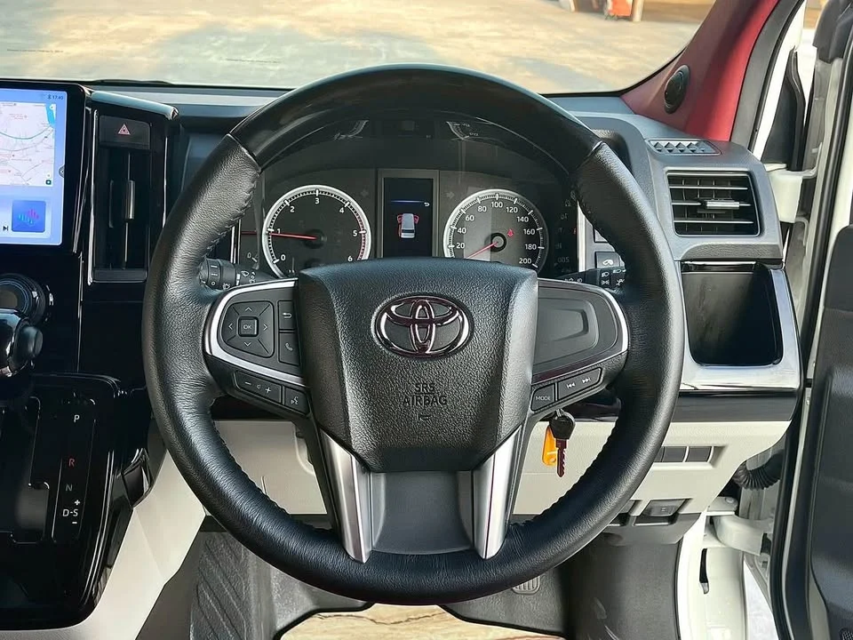 2024 Toyota HiAce VI (H300) 2