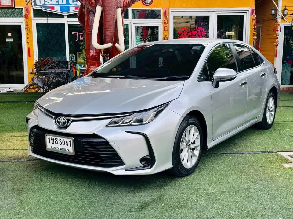 2020 Toyota Corolla Altis XII (E210) 3
