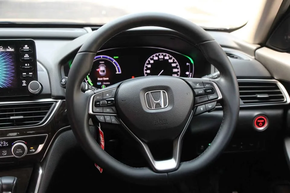 2019 Honda Accord X 2
