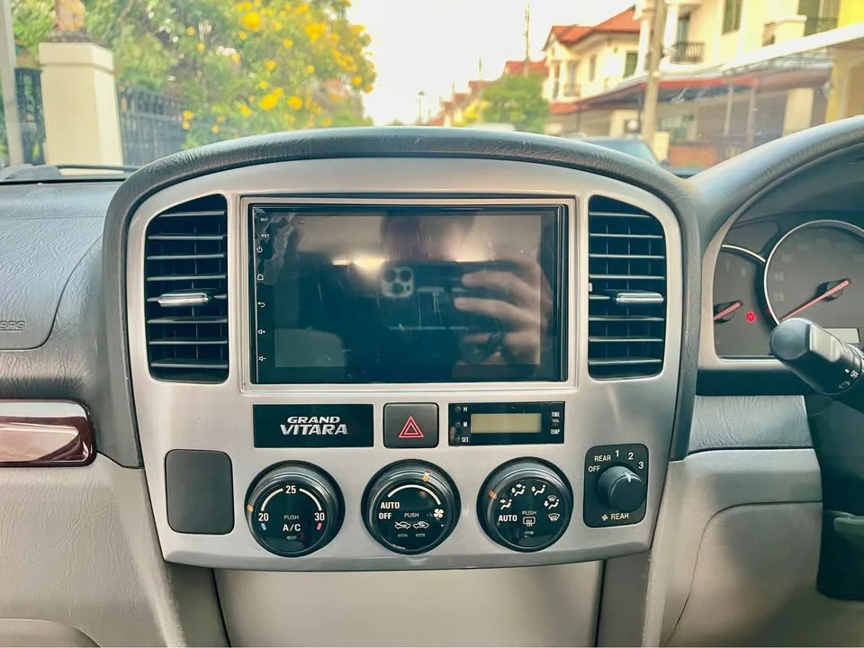 2004 Suzuki XL-7 I 2
