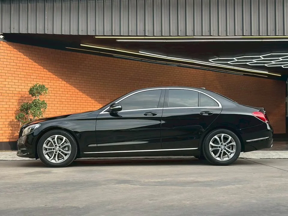 2016 Benz C-Class W205 2
