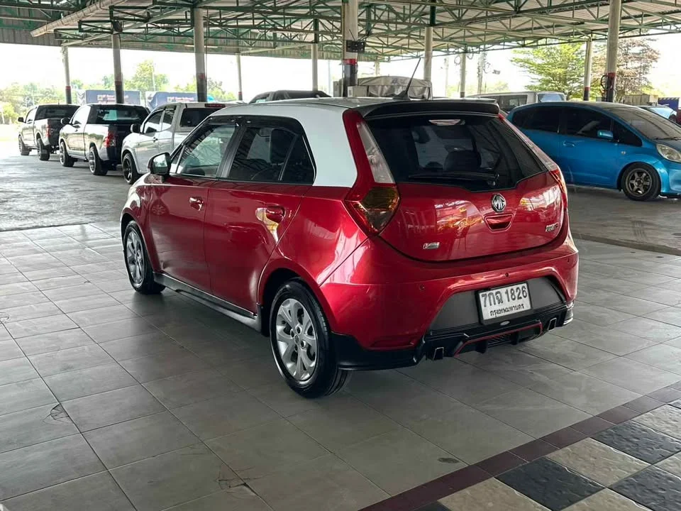 2017 MG 3 II 3