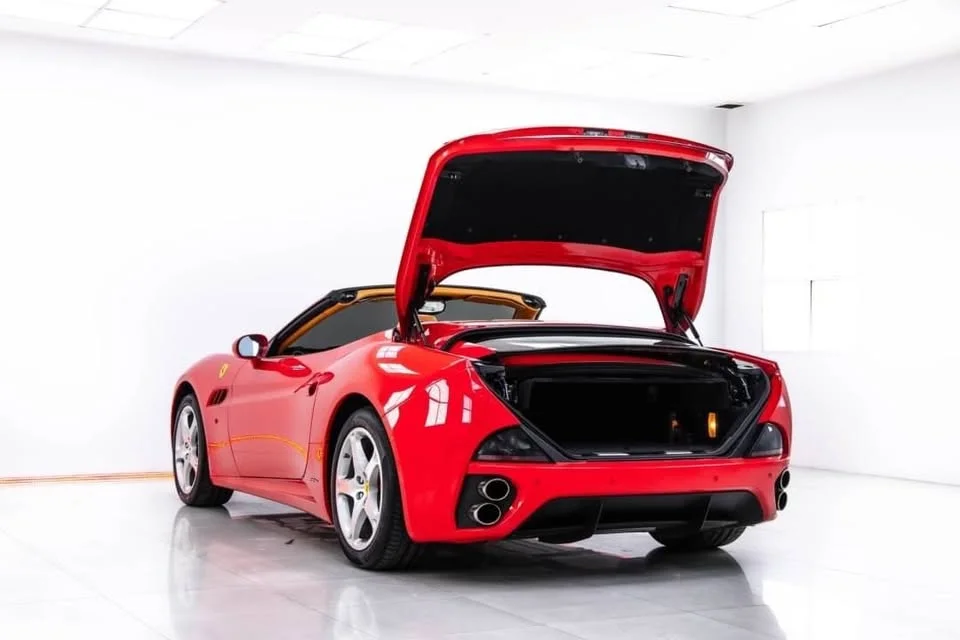 2010 Ferrari California 2