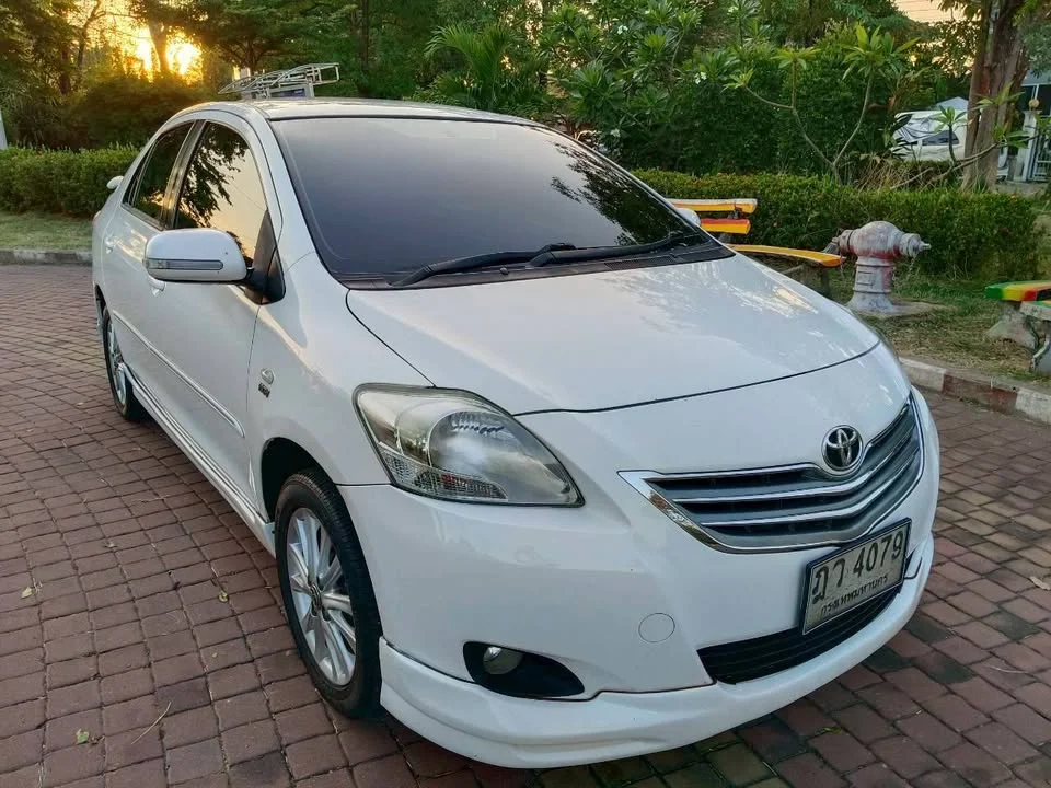 2010 Toyota Vios II 3