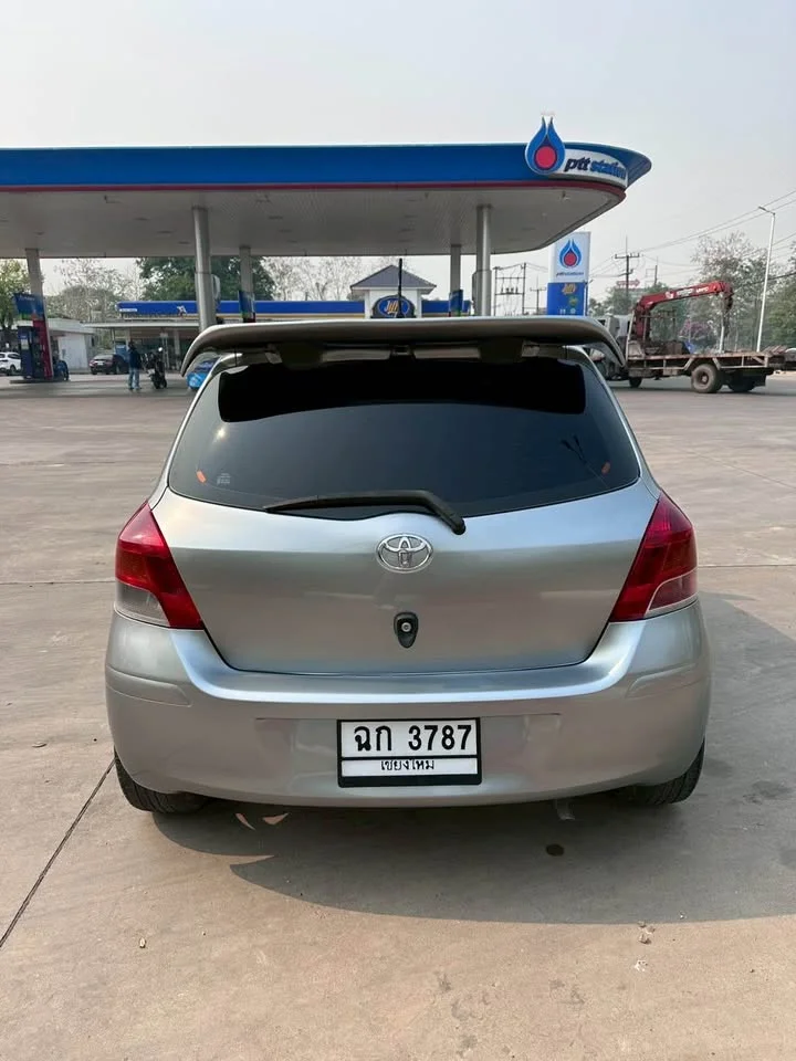 2009 Toyota Yaris II 3