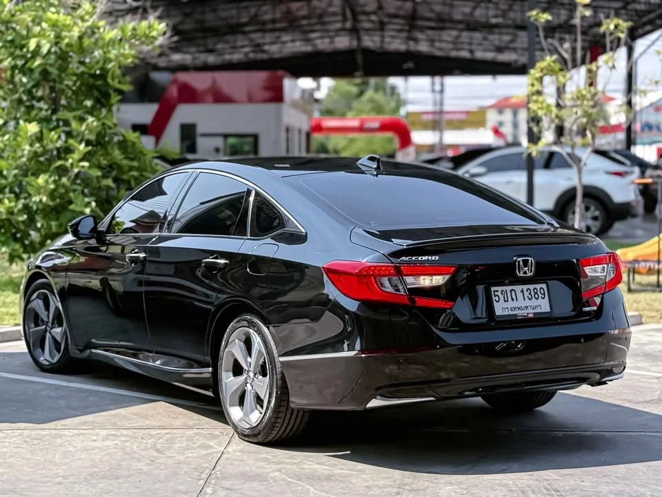 2020 Honda Accord X 3