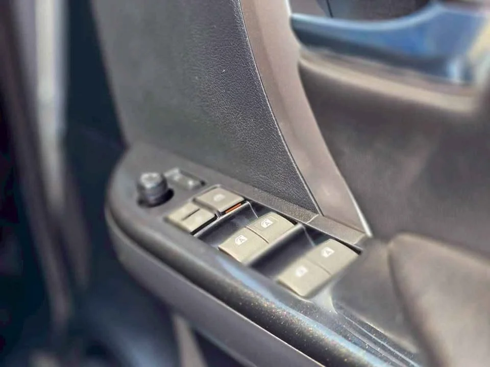 2023 Toyota Fortuner II 2