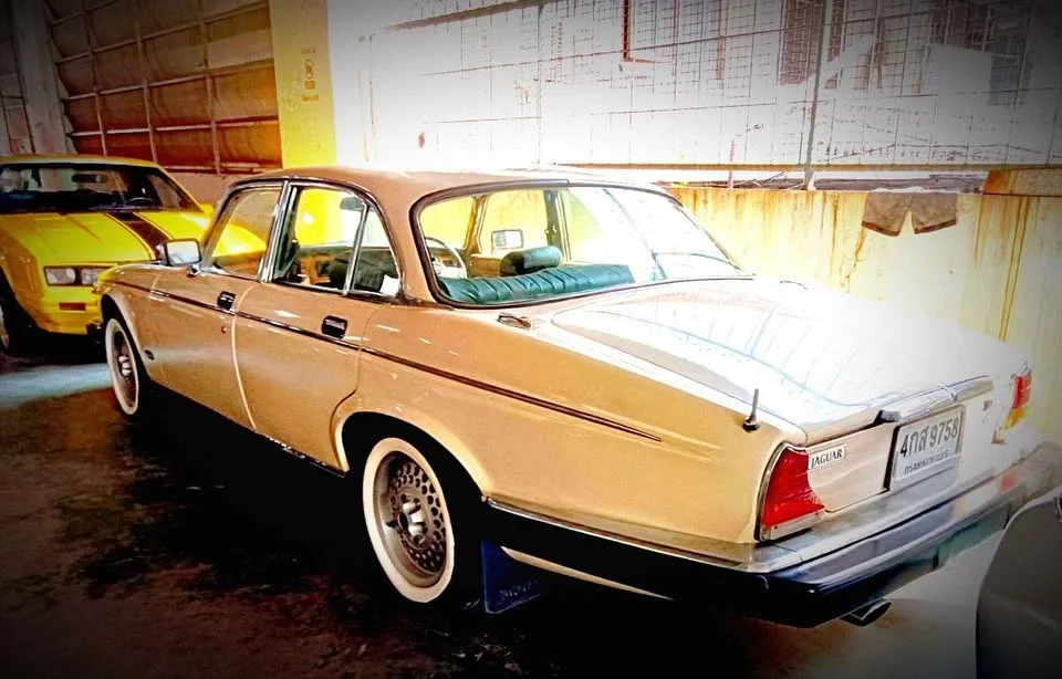 1988 Jaguar XJ Series III 2