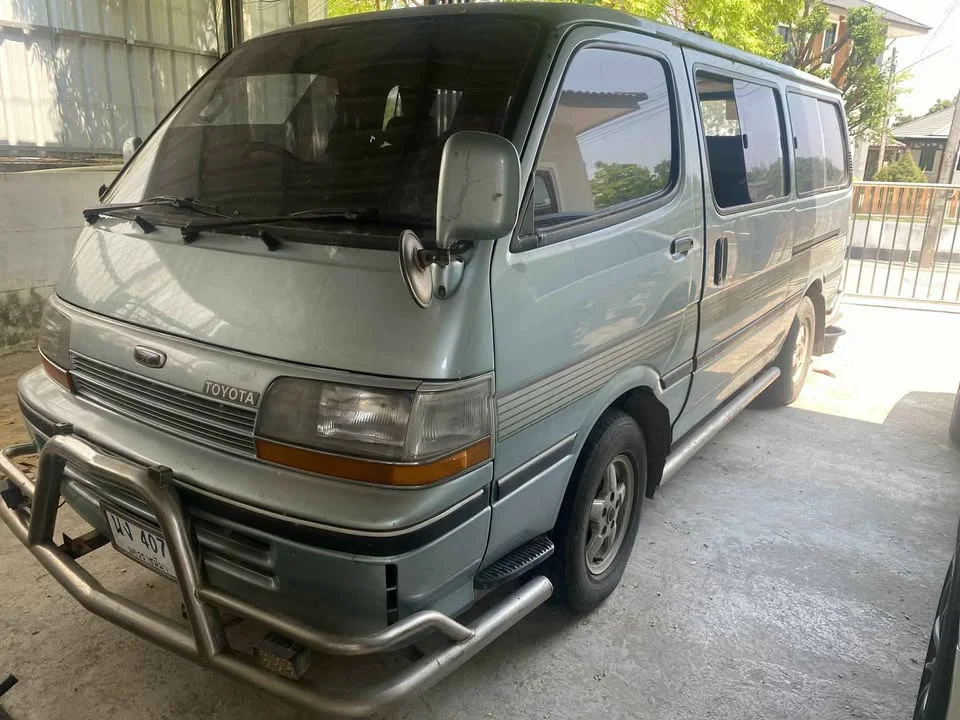 1996 Toyota Commuter IV (H100) 2