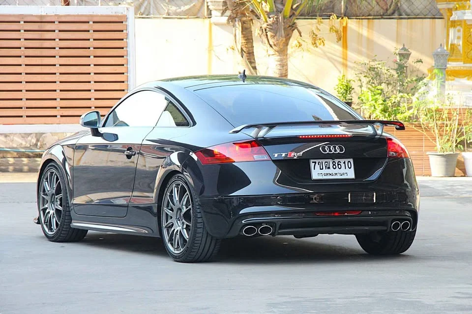 2011 Audi TT Mk2 2