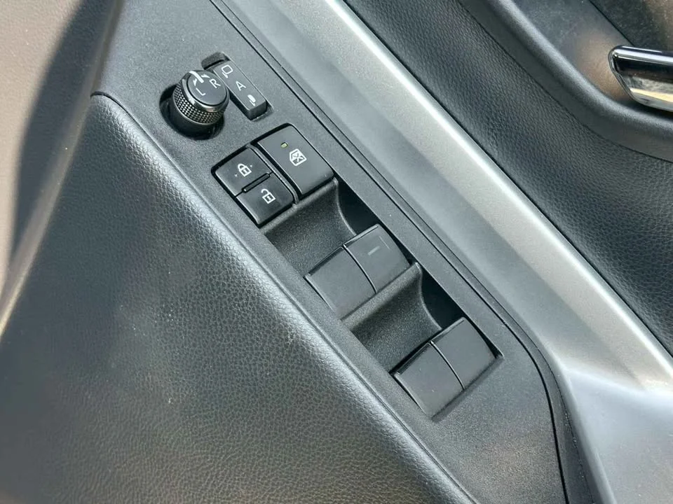 2023 Toyota Innova III 2
