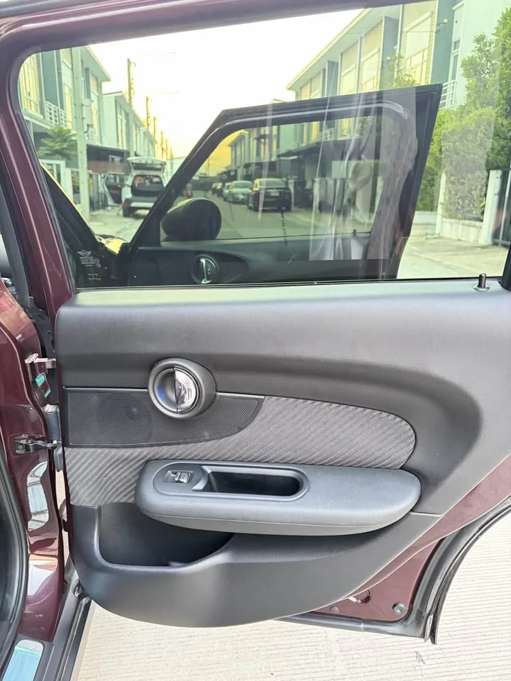 2019 Mini Clubman II 2
