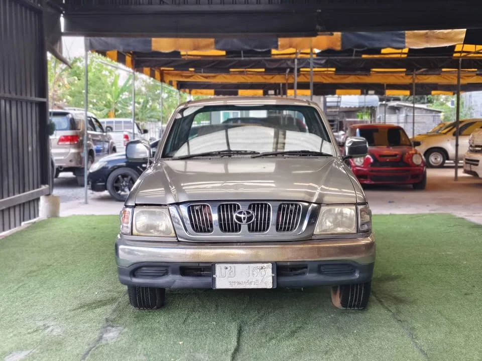 2003 Toyota Hilux Tiger VI 3