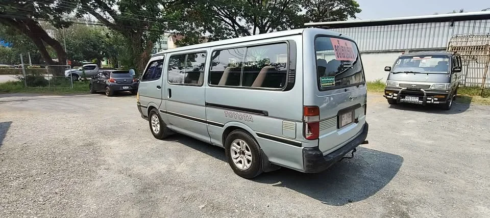 1997 Toyota Commuter IV (H100) 2