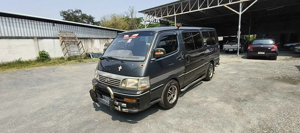1995 Toyota Commuter IV (H100) 2
