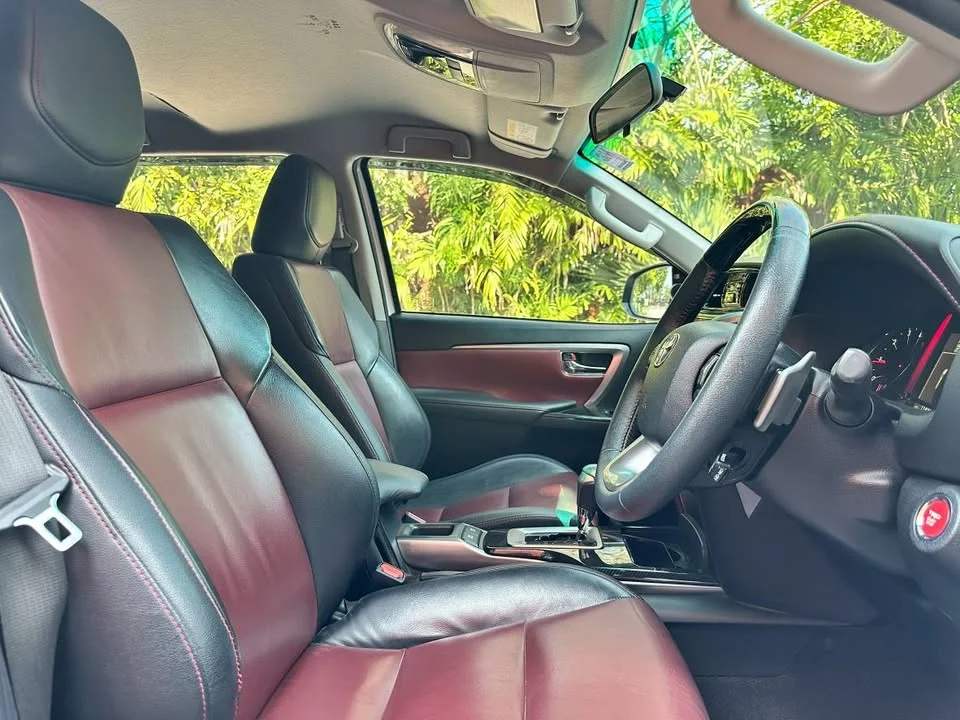 2016 Toyota Fortuner II 2