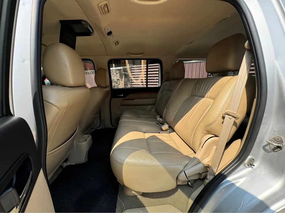 2010 Ford Everest I 2