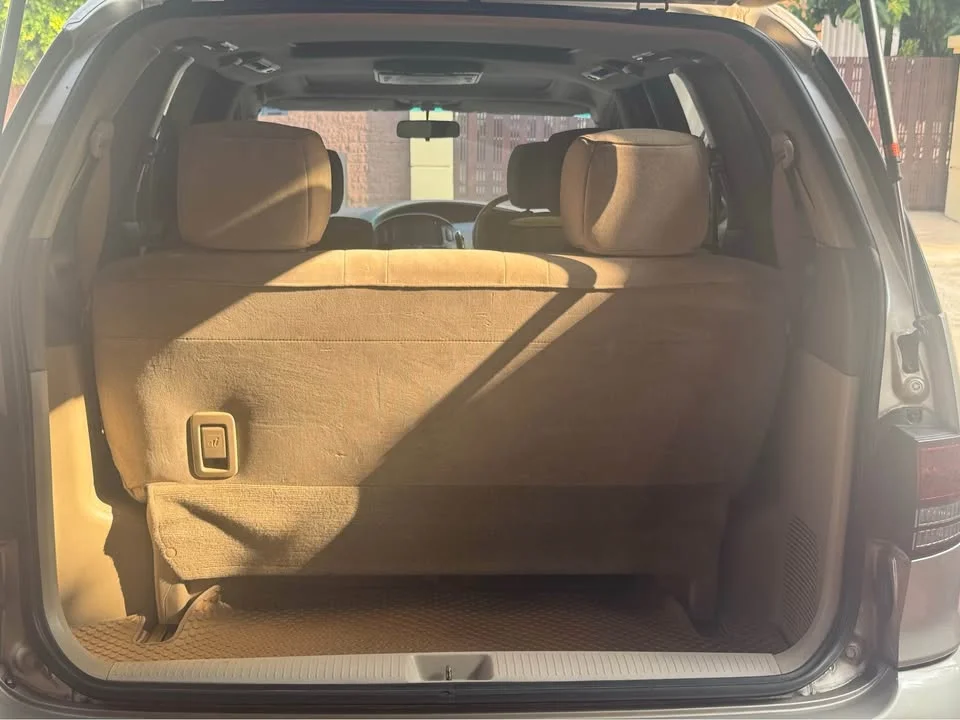 2003 Toyota Estima II 3