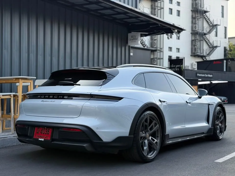 2021 Porsche Taycan 9J1 3