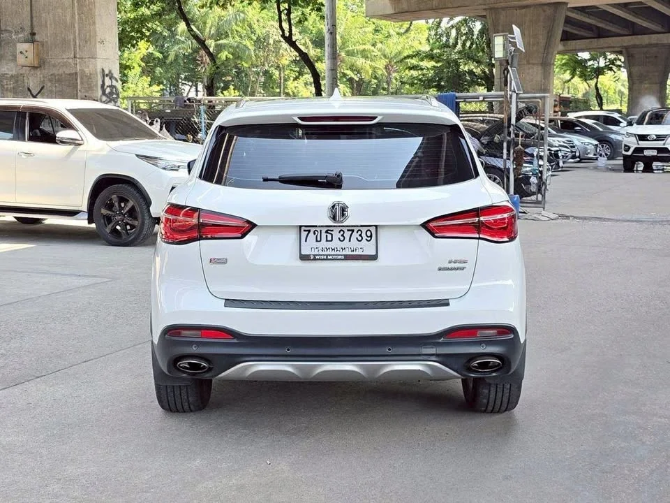 2020 MG HS 2