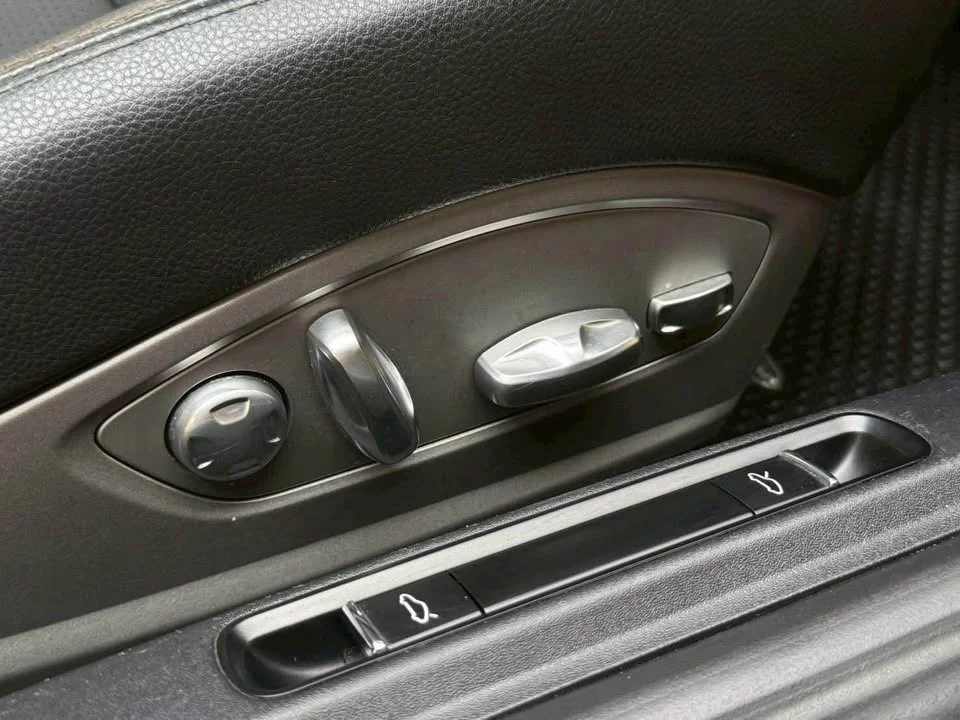2016 Porsche 718 Boxster and Cayman IV 3