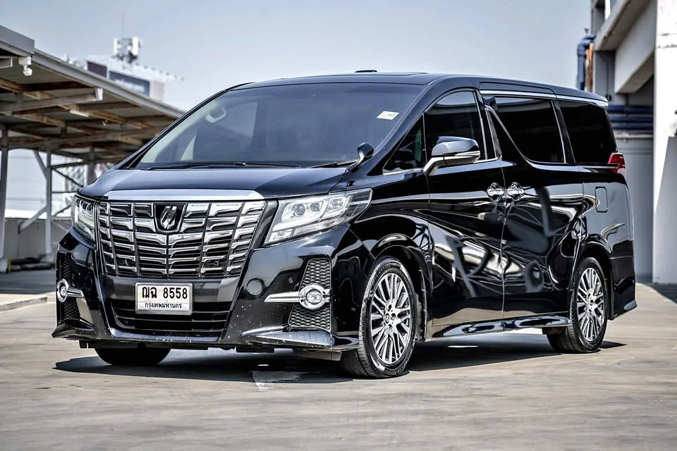 2016 Toyota Alphard, Vellfire III (AH30) 3