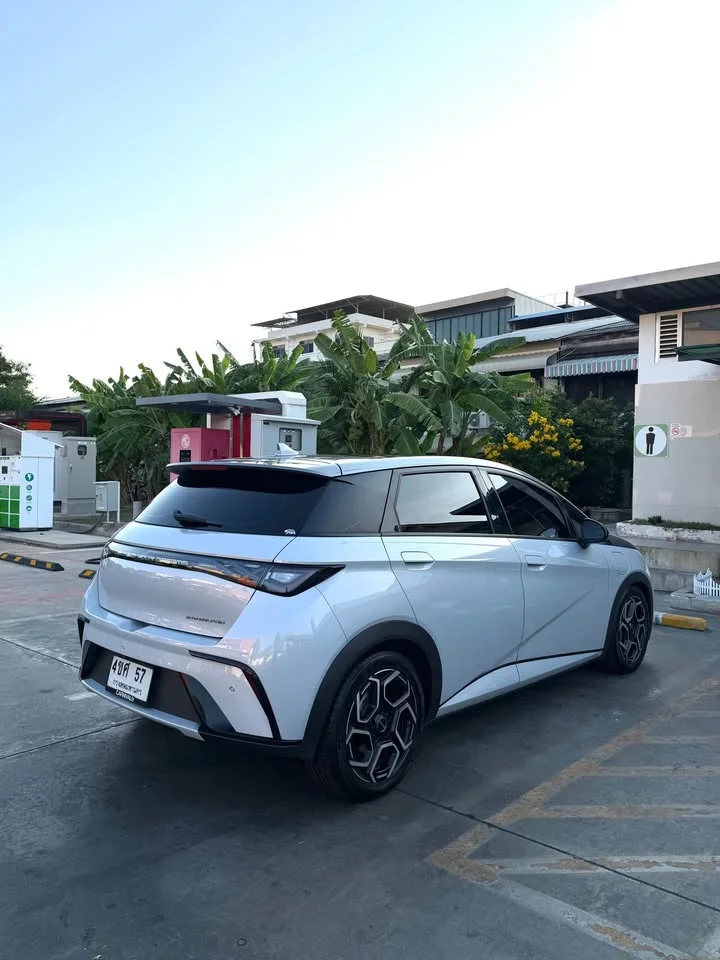 2023 BYD Dolphin 2