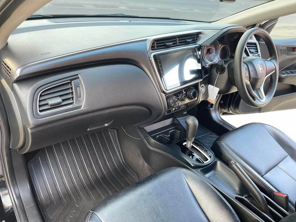 2561 Honda City VI 2