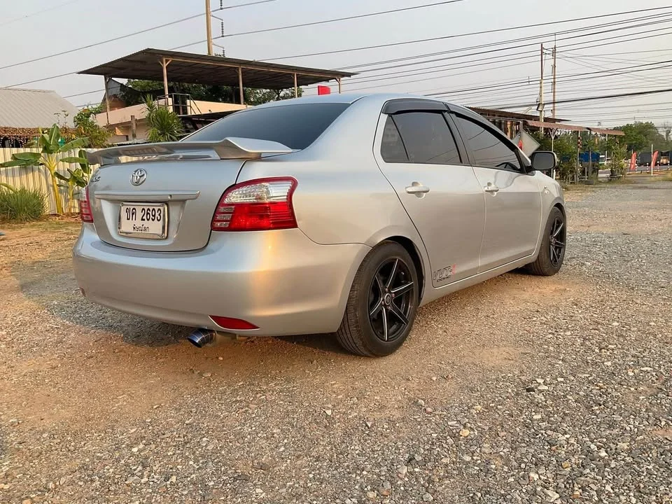 2010 Toyota Vios II 3