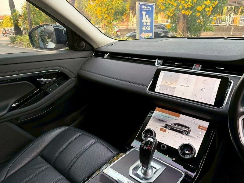 2022 Land Rover Range Rover Evoque II 3