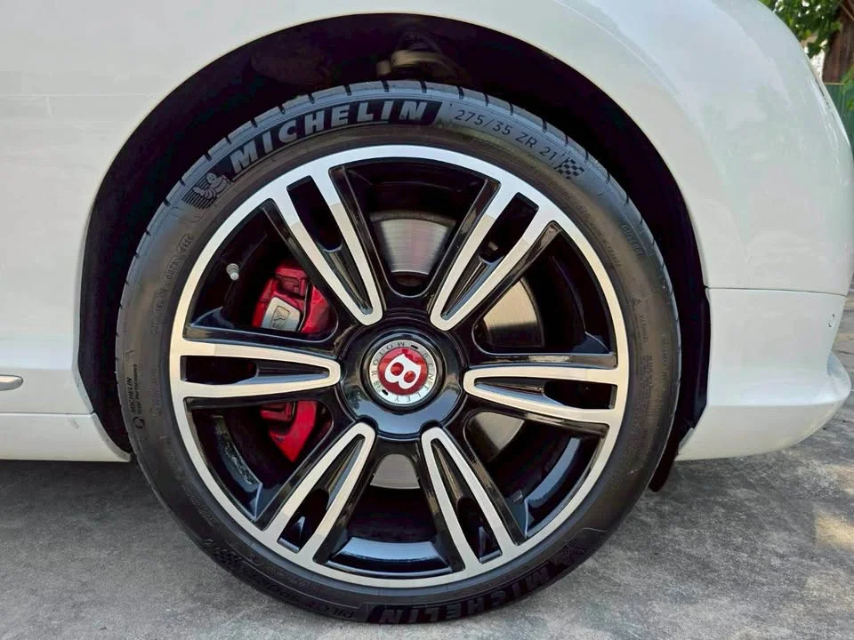 2012 Bentley Continental GT, GTC II 3