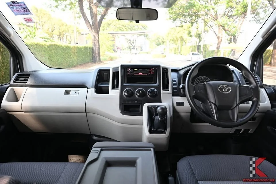 2022 Toyota HiAce VI (H300) 3