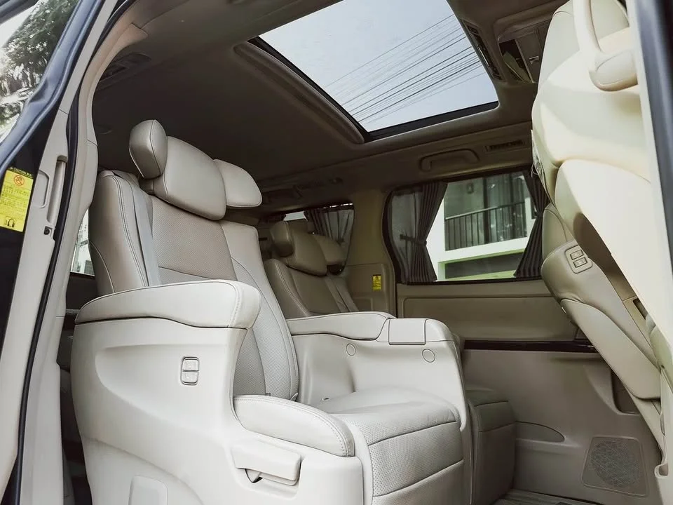 2014 Toyota Alphard, Vellfire II (AH20) 3