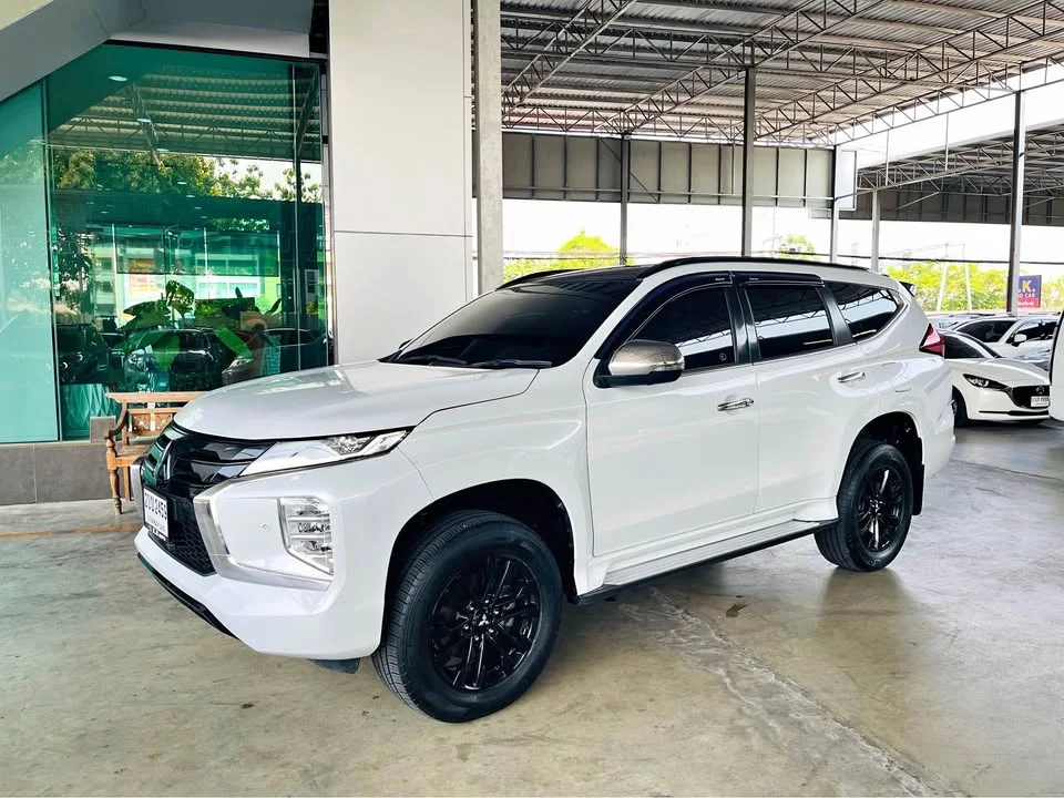 2022 Mitsubishi Pajero Sport III 2