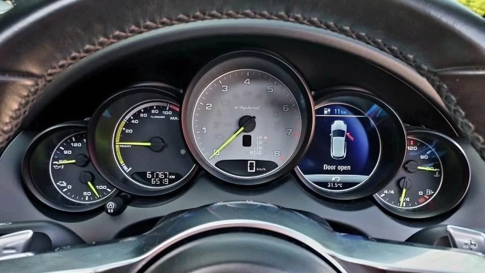2015 Porsche Cayenne II 3