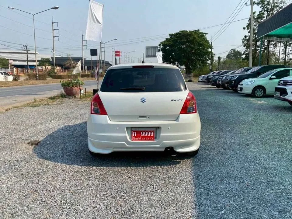 2010 Suzuki Swift I 2