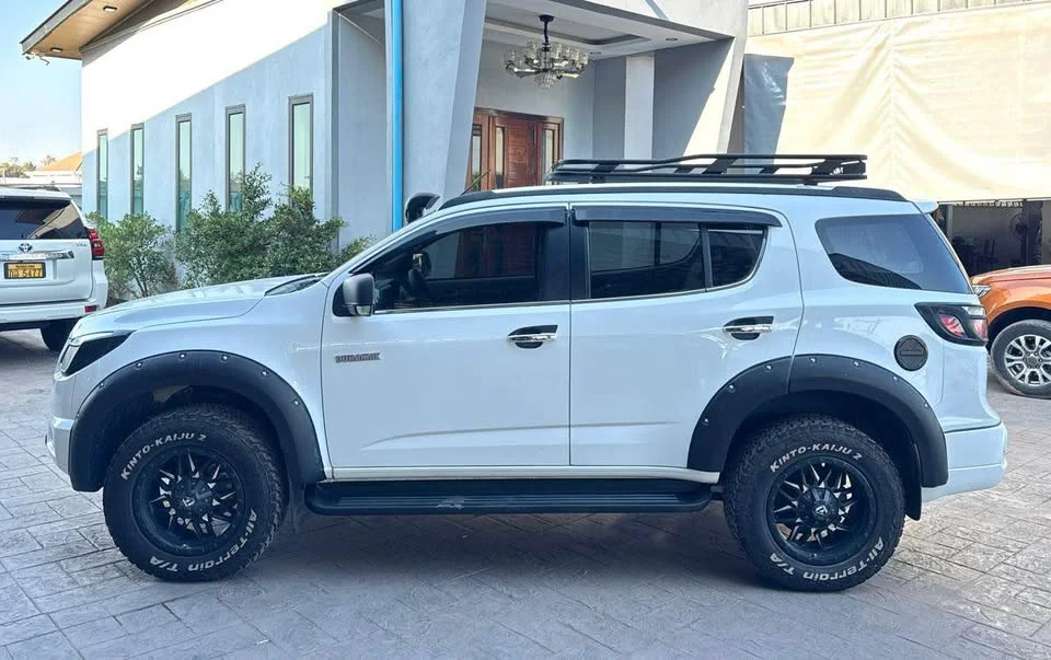 2014 Chevrolet TrailBlazer II 3