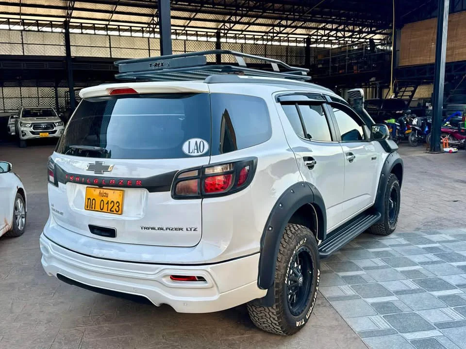 2014 Chevrolet TrailBlazer II 2