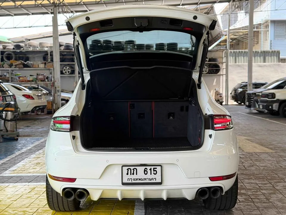 2019 Porsche Macan I 3