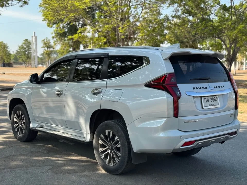 2019 Mitsubishi Pajero Sport III 2